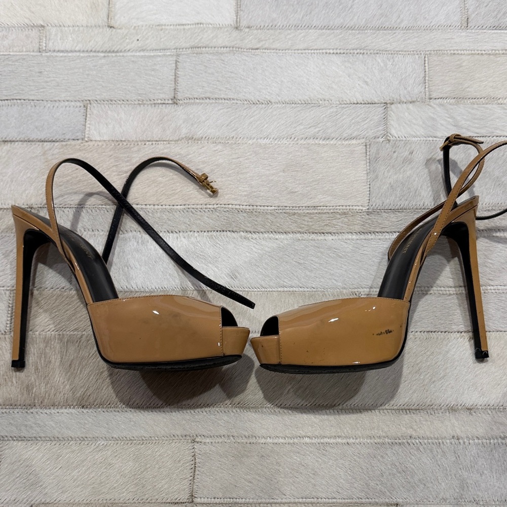 Saint Laurent Nude Patent Leather Platform Peep-Toe Slingback Heels - Picture 2 of 16